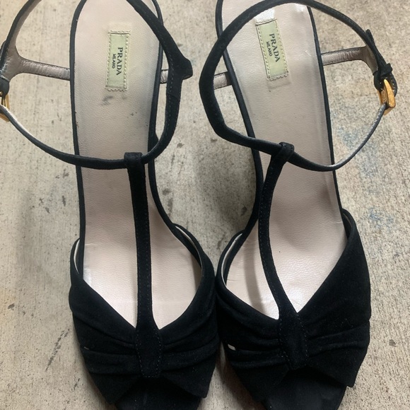 Prada black suede heels - Picture 1 of 4